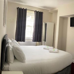 Habitación Estándar con Cama King